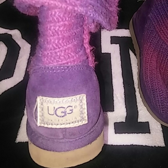 Purple/pink knit uggs💟RARE - Picture 3 of 3