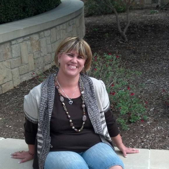 Meet your Posher, Amy - Picture 1 of 1