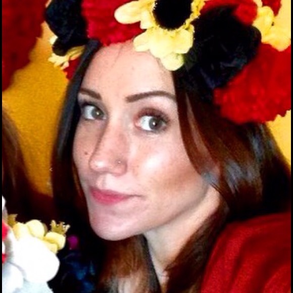 Meet Erin!! - Picture 3 of 3