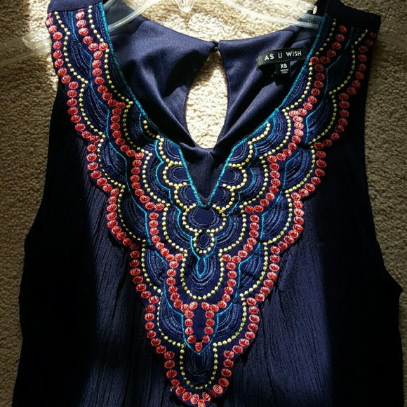 Adorable summer dress. Navy with coral detail - Picture 2 of 4