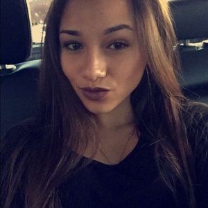 Meet your Posher, Angel