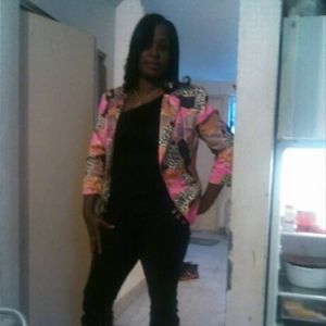 Meet your Posher, Valerie