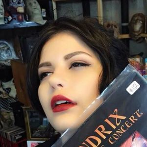 Meet your Posher, Alexandra