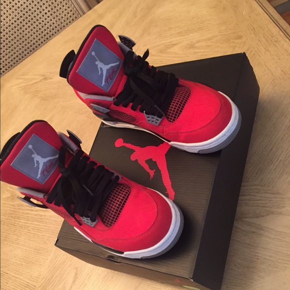 Toro Bravo 4s