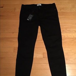 BRAND NEW Paige Black Pants- size 32