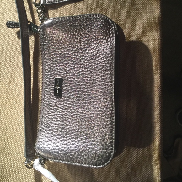 Cole Haan crossbody bag - Picture 2 of 4