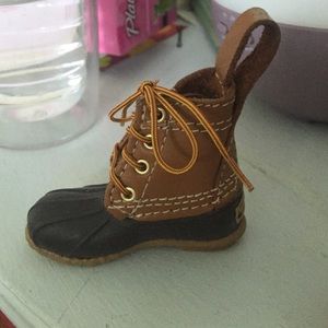 Mini bean boot keychain!