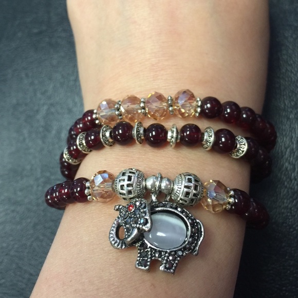 Elephant beaded wrap bracelet - Picture 1 of 4