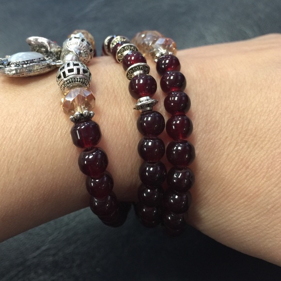 Elephant beaded wrap bracelet - Picture 2 of 4