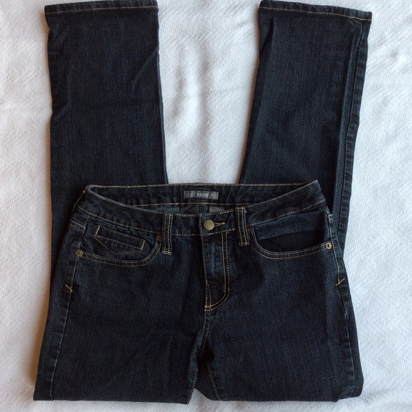 🎈Apt. 9 Straight Leg Jeans🎈 - Picture 4 of 5