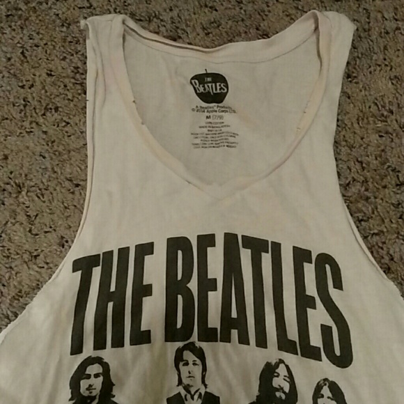 Beatles distressed tank - Picture 2 of 4