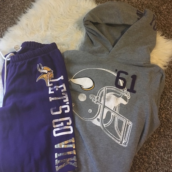 Victoria's Secret Pink Vikings Sweatshirt