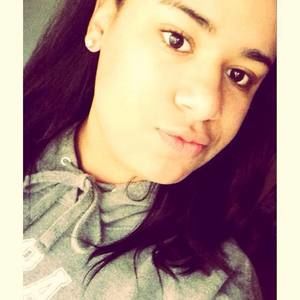 Meet your Posher, Mikalia