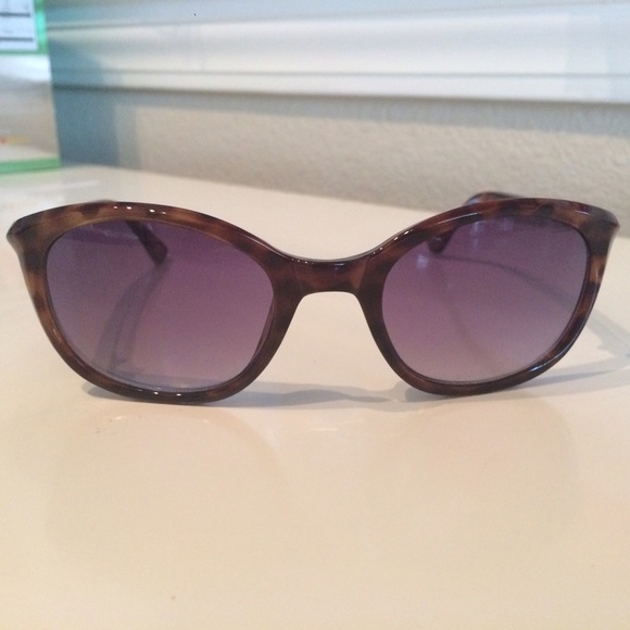 🌴🌞 Michael Kors Sunglasses🌞🌴Look brand new!