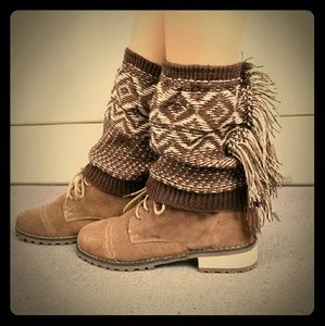 NEW BROWN CREAM FRINGE BOOT SOCKS CUFFS