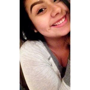 Meet your Posher, Jasmine