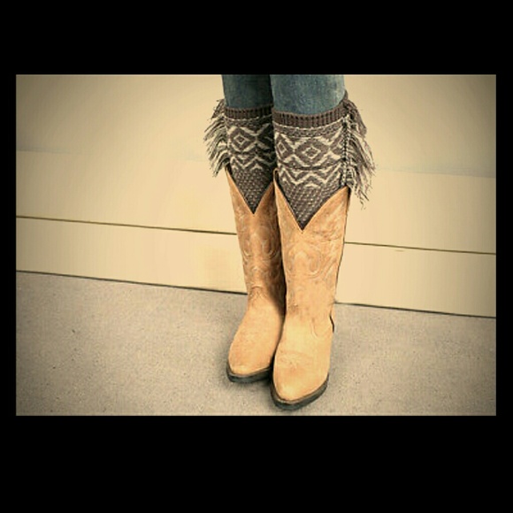 NEW GREY WHITE FRINGE BOOT SOCKS CUFFS