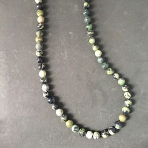 Green rock necklace