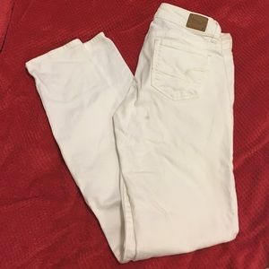 American Eagle White Skinny Jeans