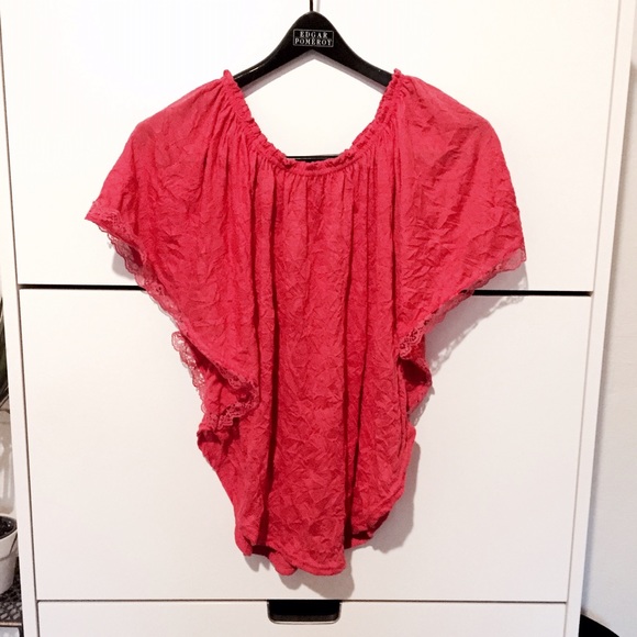 FINAL PRICE 🔆 Derek Heart Medium Scoop Neck Drape