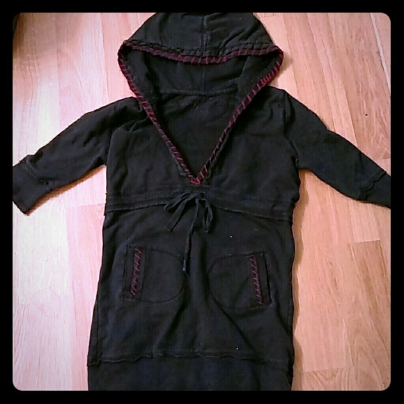 Sinful hooded top
