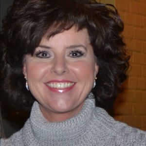 Meet your Posher, Gayle