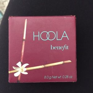 Hoola by benefit