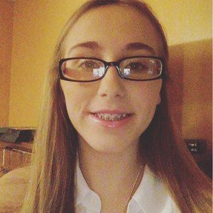 Meet your Posher, Denise