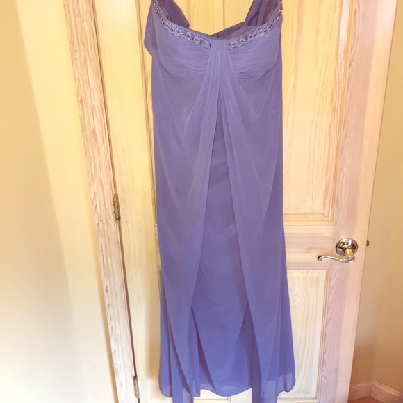 STUNNING GREY PEWTER STRAPLESS GOWN WITH BEADING!