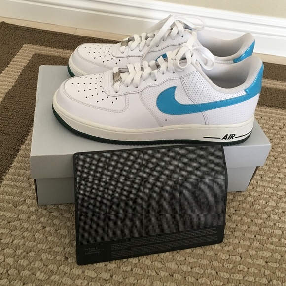 Air Force 1 '07 size 8.5 mens