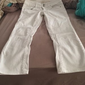 White Capri jeans