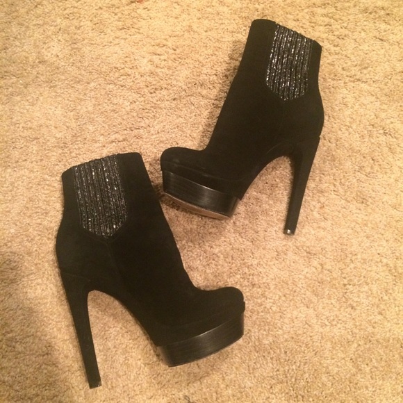 Rachel Zoe Shoes - ❌SOLD❌ Rachel Zoe "Audrey" Black Suede Booties