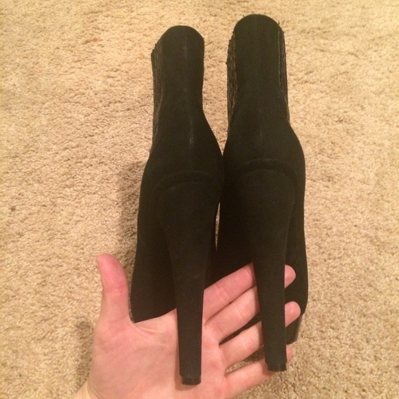 ❌SOLD❌ Rachel Zoe "Audrey" Black Suede Booties - Picture 2 of 4