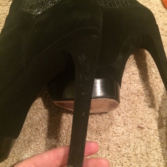 ❌SOLD❌ Rachel Zoe "Audrey" Black Suede Booties - Picture 3 of 4