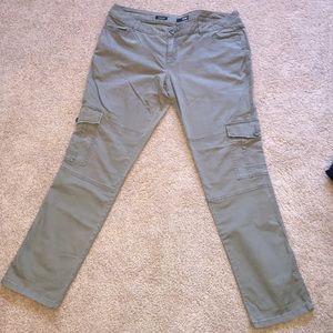 a.n.a. Olive Green Skinny Cargo Pants Size 16