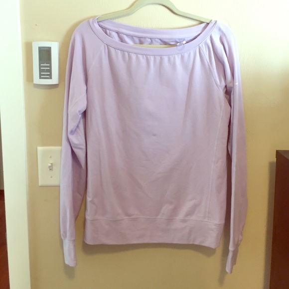 Light purple Nike dry fit