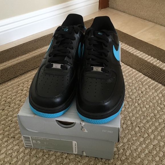 Air Force 1 '07 low mens size 8.5