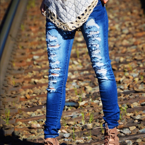 Loved N' Torn Skinny Jeans - Picture 4 of 5