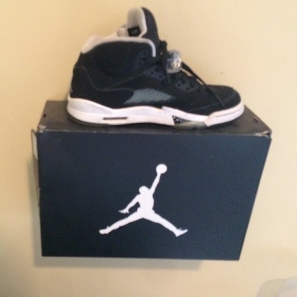 Oreo 5 Jordan s - Picture 2 of 3