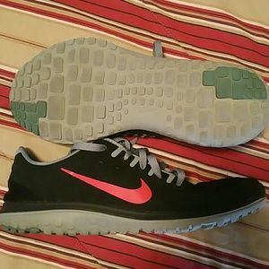 Mens Nike size 11 shoes