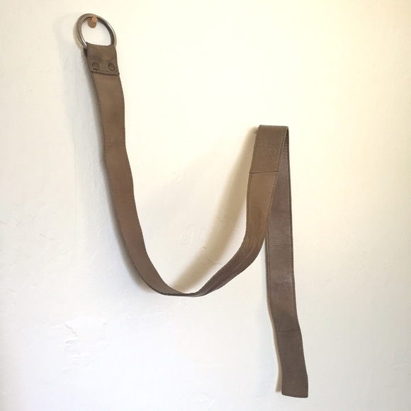 Leather belt