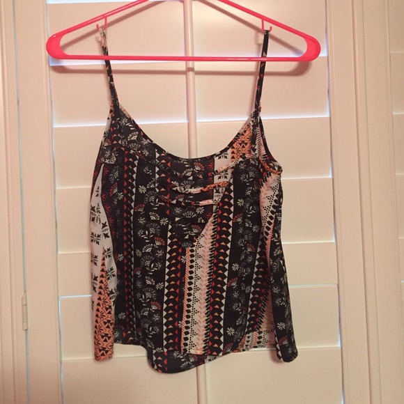 Spaghetti strap top - Picture 2 of 3