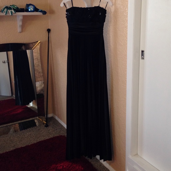 David's bridal long prom dress