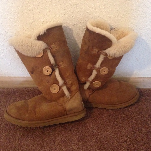 Ugg Bailey Button Triplet Boots