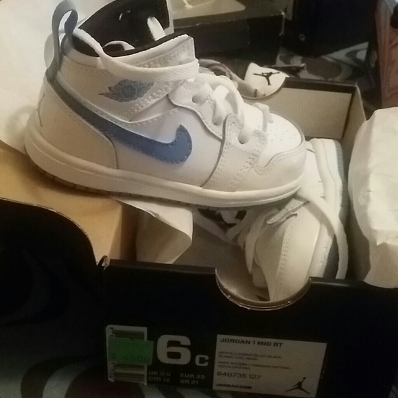 Jordan1 mid BT