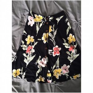 --»» Kimchi Blue Floral High Waist Mini Skirt ««--