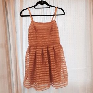 ✨SALE H&M light pink layered cocktail dress