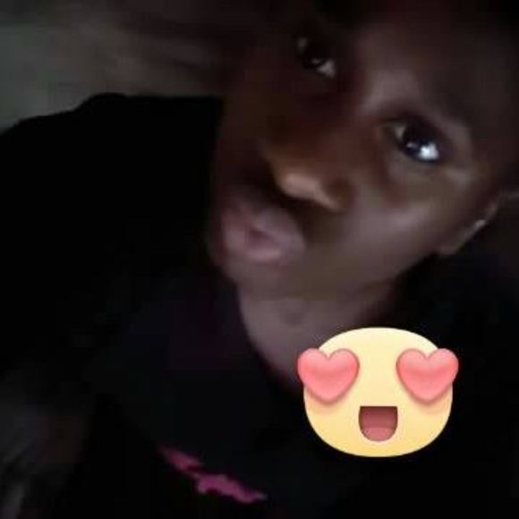 Meet your Posher, Harmony - Picture 1 of 1