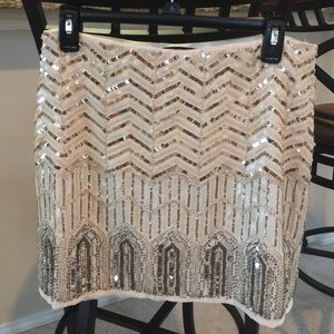 Verty sequin skirt 💎