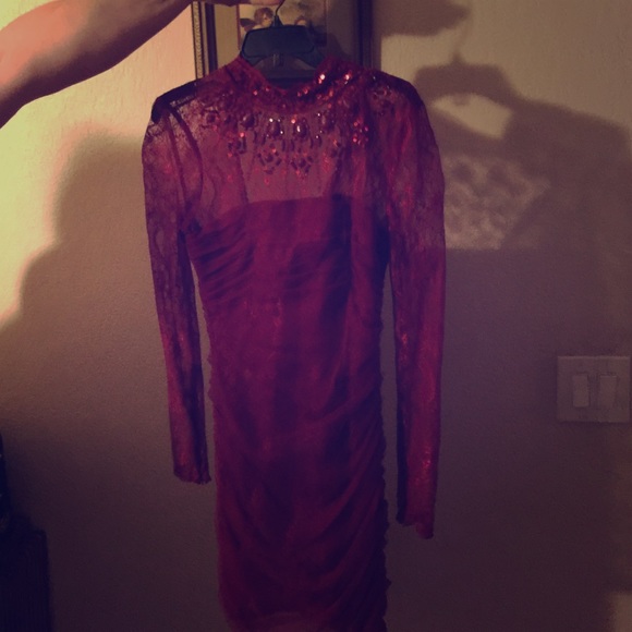 Red long sleeve Bebe dress - Picture 1 of 3